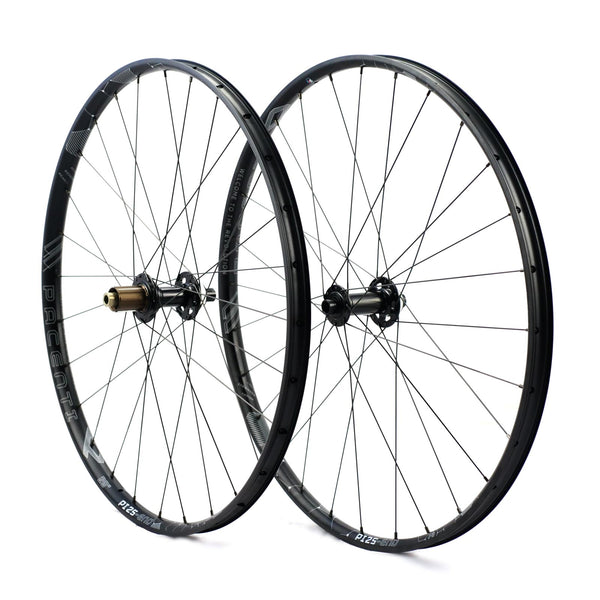 700C ホイール　pist Amazon.co.jp: 700C 固定ギア自転車 ホイールセット 40mm V/C